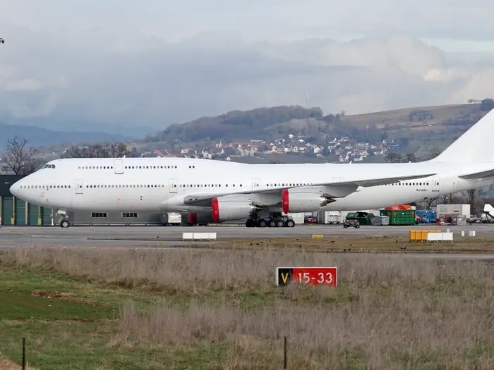 Ben trong 'cung dien bay' Boeing Business Jet 747-8i-Hinh-3