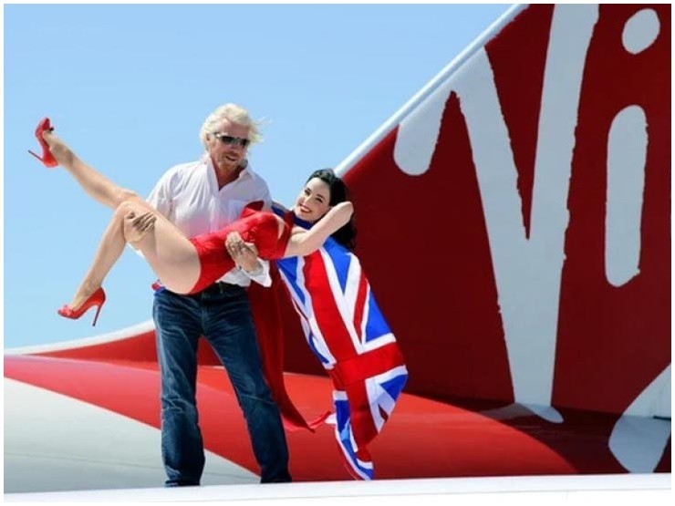 Ty phu Richard Branson gan 80 tuoi van thich choi ngong-Hinh-2