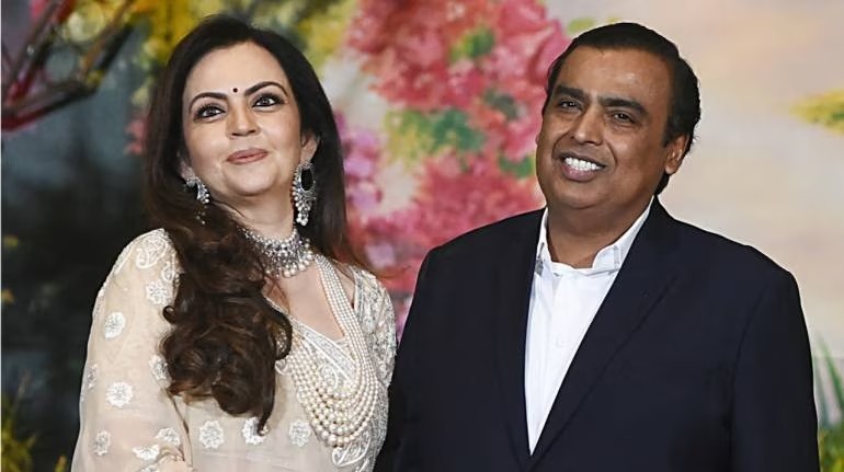 Ty phu Mukesh Ambani so huu khoi tai san 115,7 ty USD