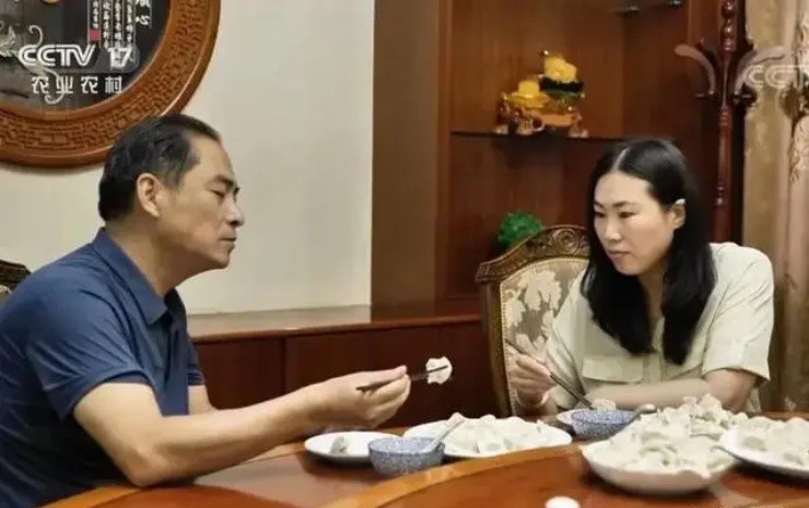 Khoi nghiep o tuoi 45 ban rau dac biet, nguoi dan ong kiem hon tram ty moi nam-Hinh-9