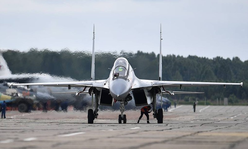 NATO tien sat bien gioi, Nga cap toc dua them Su-30SM ve phia Tay-Hinh-4