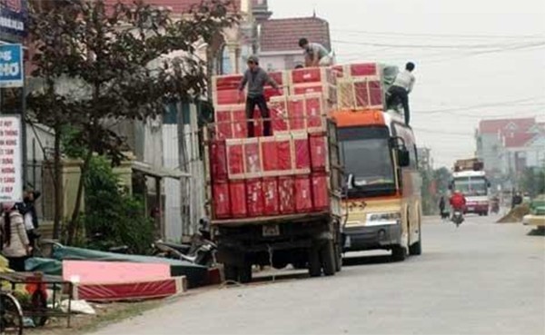 Buon thit lon, ban dong nat thanh dai gia, ca lang toan biet thu sang giau khong tuong