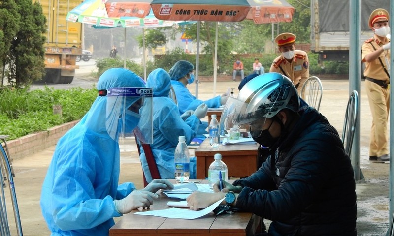 Hai Duong thuc hien gian cach xa hoi, Quang Ninh dung moi hoat dong van tai hanh khach tu 6h ngay 28/1-Hinh-3