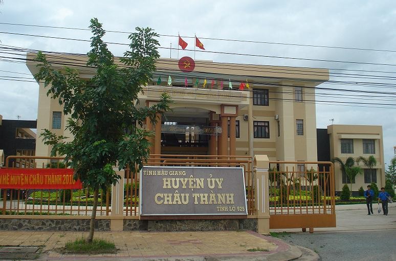 Nang luc trung goi thau nang cap tru so huyen Chau Thanh ra sao?