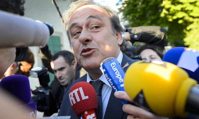 Michel Platini bi bat giu o tuoi 63 de dieu tra toi nhan hoi lo-Hinh-2