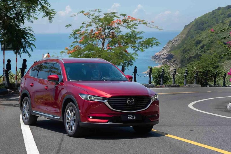 Mazda CX-8 doi dau Toyota Fortuner, dai chien xe 7 cho phong cach Nhat