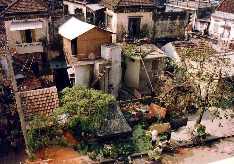 Ha Noi nam 1994 cuc chat qua ong kinh nguoi Nhat-Hinh-11