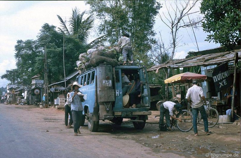 Nhung 'cuoc xe' ngon ngon hang o Viet Nam nam 1990-Hinh-11