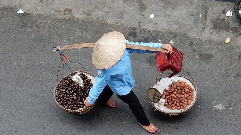 Nguoi Viet doi non la duoi con mat du khach ngoai-Hinh-7