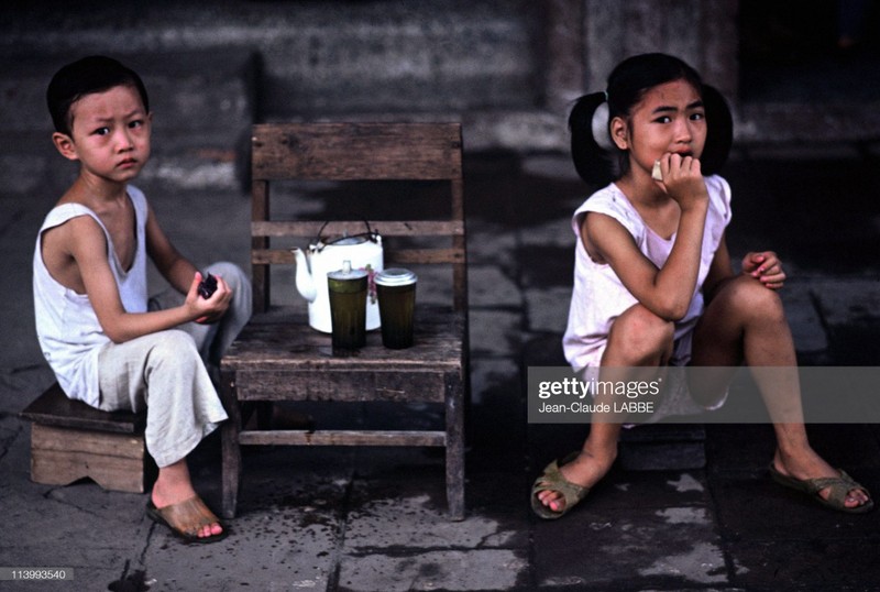 Ha Noi nam 1994 sinh dong qua ong kinh nhiep anh gia Phap (2)-Hinh-5