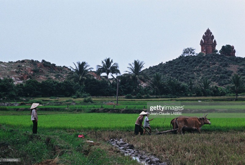 Loat anh kho quen ve ba mien Viet Nam nam 1994-Hinh-9