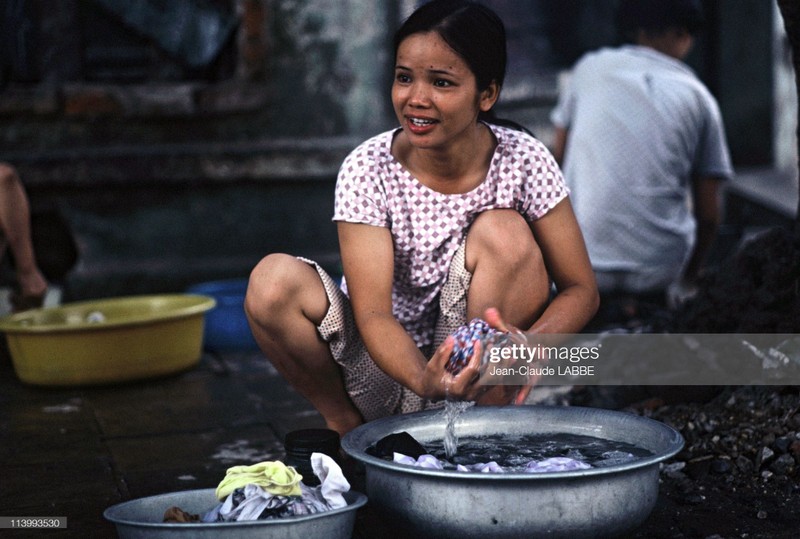 Nhung lat cat cuoc song moc mac cua nguoi Ha Noi nam 1994-Hinh-2