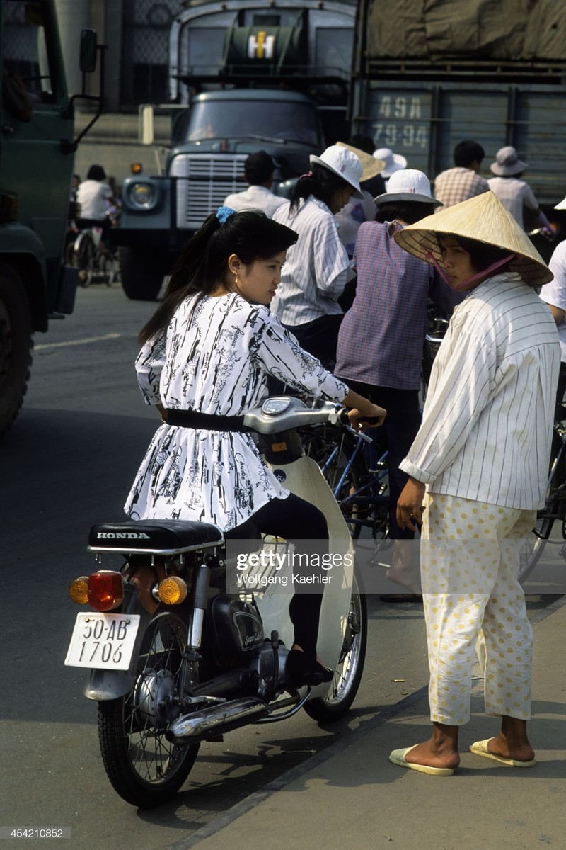 Co mot Ha Noi, Sai Gon nhung nam 1992 day than thuong-Hinh-12