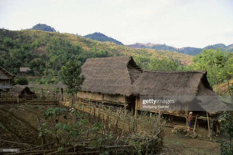 Hoa Binh hoang so day binh di cua nam 1992-Hinh-3