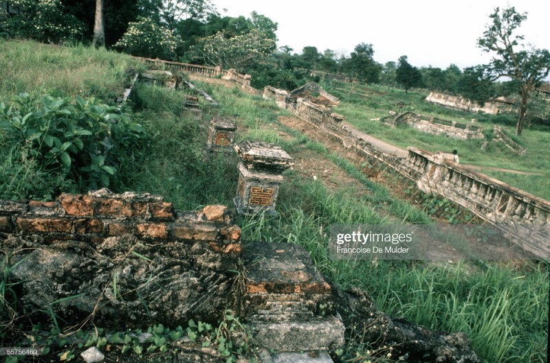 Khung canh binh di o Hoang thanh Hue nam 1989-Hinh-6