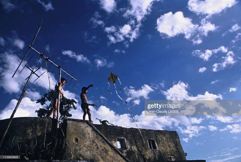 Anh cuoc song doi thuong Ha Noi nam 1994 qua ong kinh nguoi Phap-Hinh-4