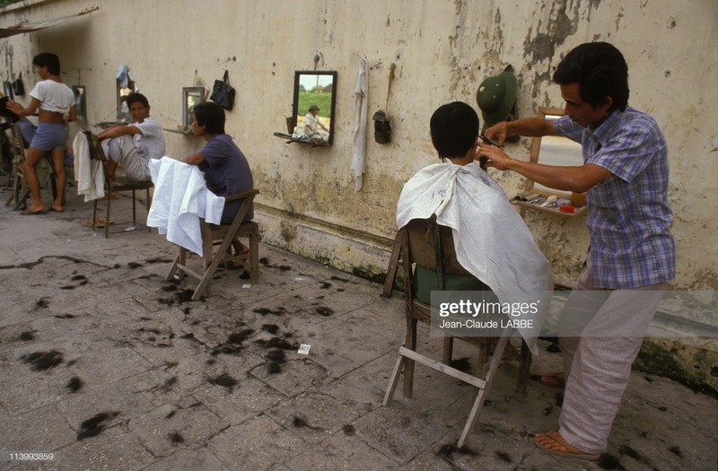 Anh cuoc song doi thuong Ha Noi nam 1994 qua ong kinh nguoi Phap-Hinh-5