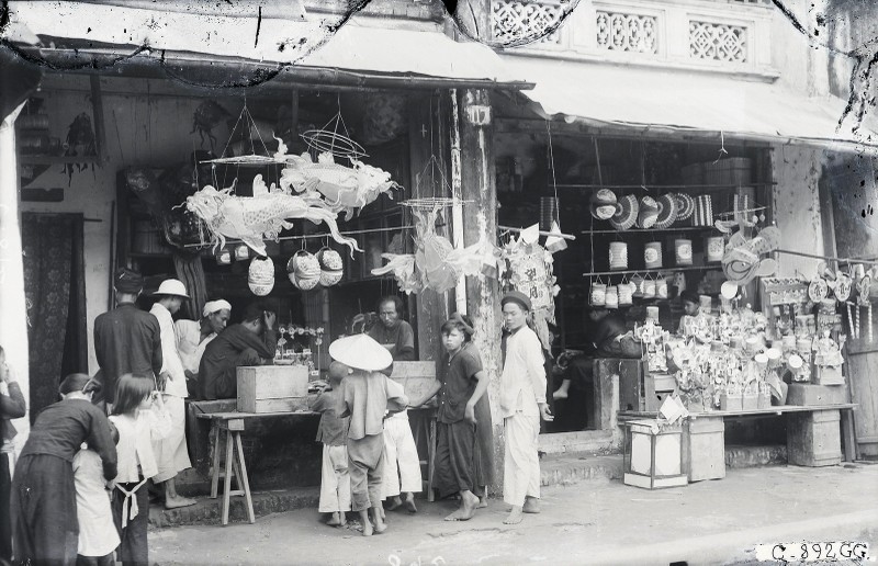 Tet Trung thu o Ha Noi nam 1926 cuc ruc ro du anh den trang-Hinh-7