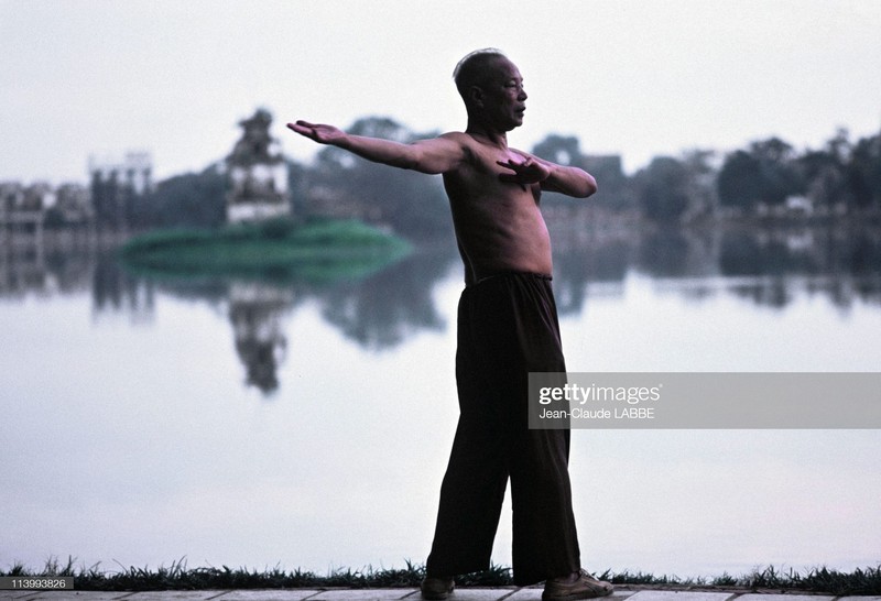 Nguoi Ha Noi nhung nam 1994 qua loat anh chan dung-Hinh-7