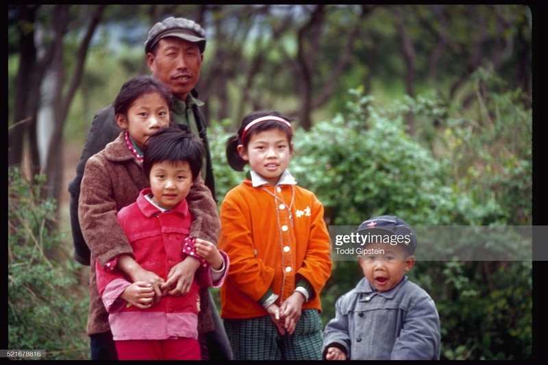 Loat anh song dong ve Trung Quoc thap nien 1970 qua anh phong vien My-Hinh-3