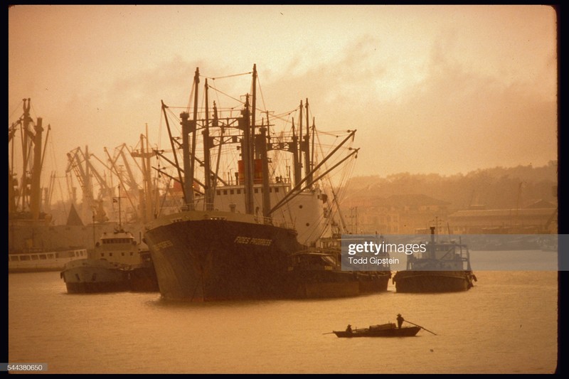 Loat anh song dong ve Trung Quoc thap nien 1970 qua anh phong vien My-Hinh-4