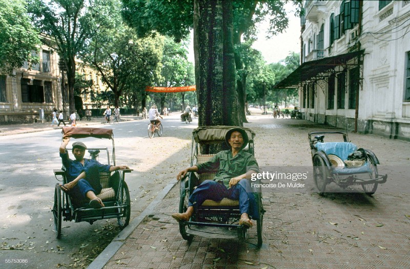 Giao thong o Ha Noi nam 1989 cuc thu vi qua ong kinh nguoi Phap-Hinh-4