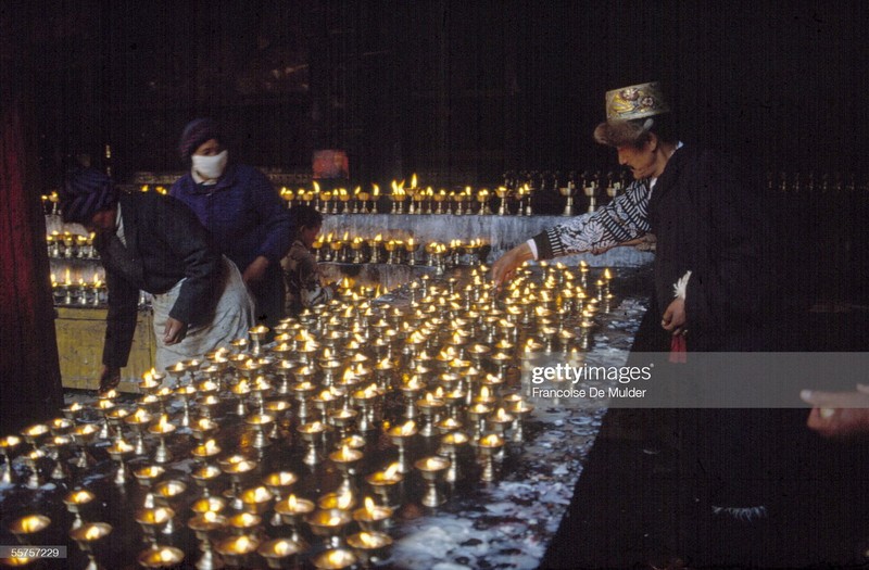 Anh thu vi ve thu phu Tay Tang nam 1991-Hinh-9