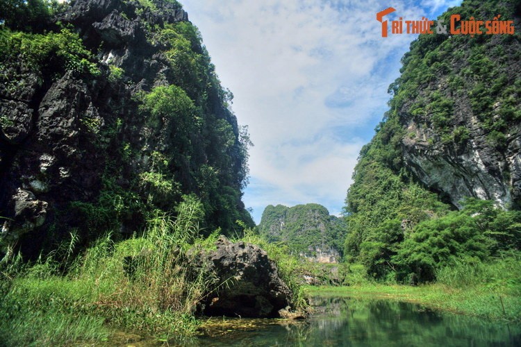 Kham pha ve dep so khai cua Thung Nang Ninh Binh Dam-Hinh-9