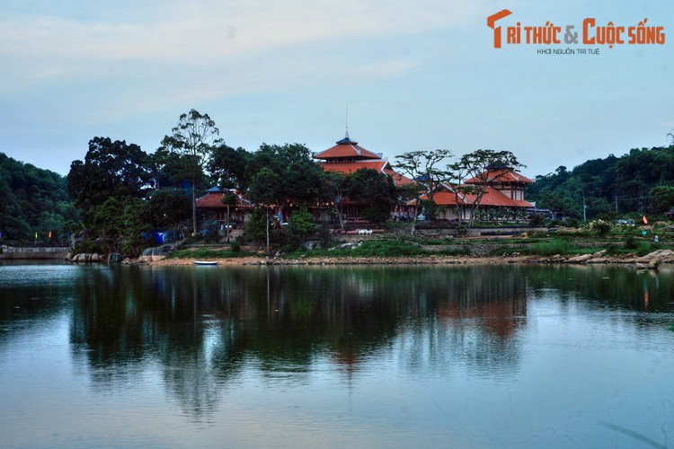 Cau chuyen ky bi ve cac dao si vung Bay Nui An Giang-Hinh-11