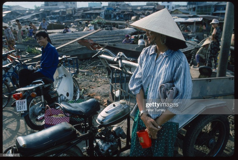 Loat anh thu vi ve giao thong o TP. HCM nam 1994-Hinh-9