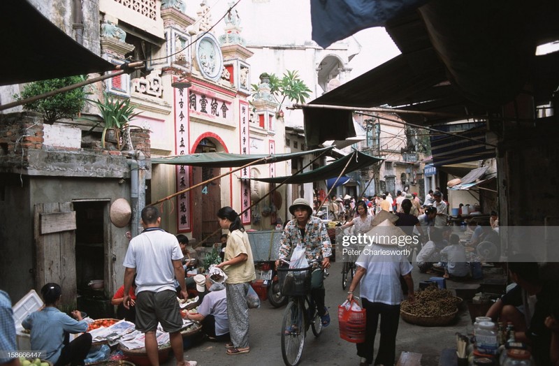 Cuoc song o Ha Noi 20 nam truoc qua loat anh nhieu cam xuc-Hinh-7