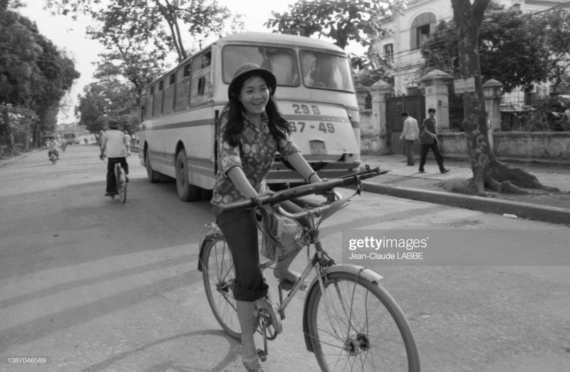 Viet Nam nam 1980-1981 qua loat anh hiem