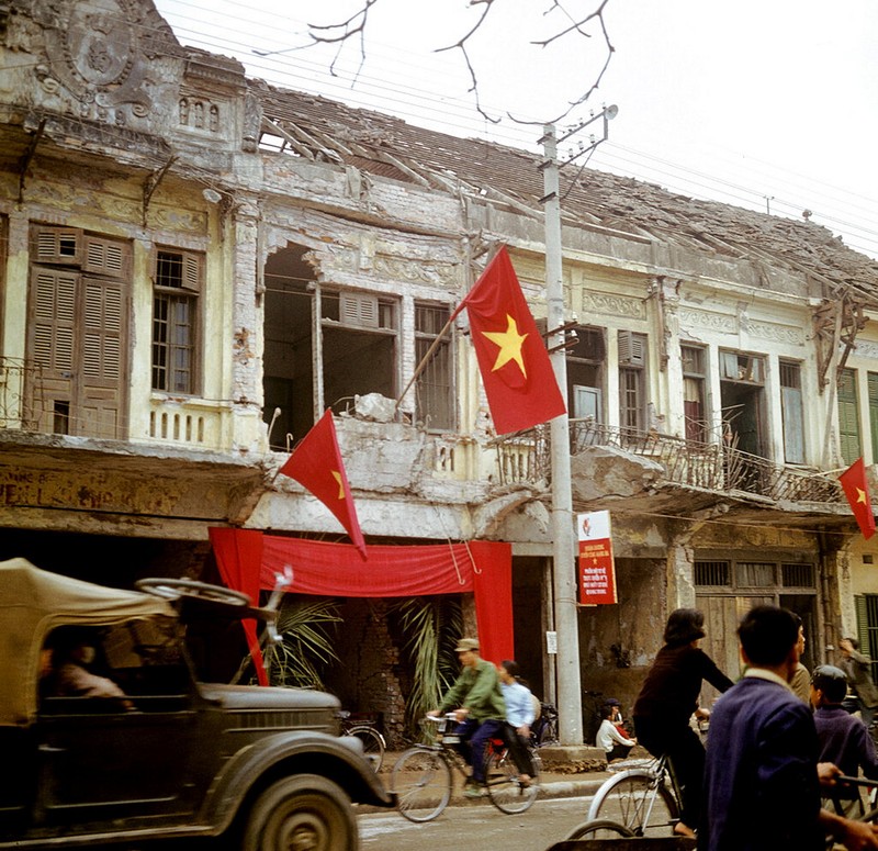 Nhin lai cuoc tai thiet Ha Noi nam 1973 qua loat anh hiem-Hinh-2