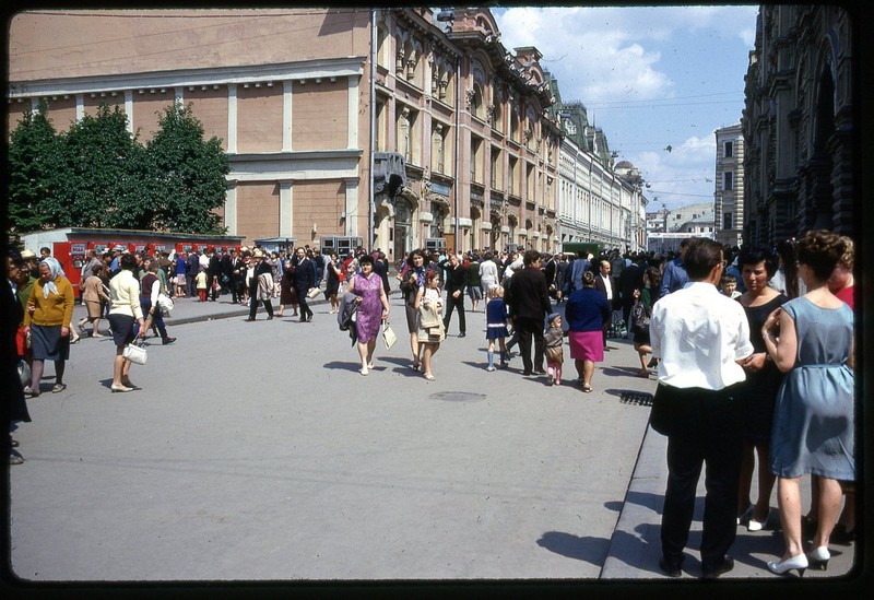 Buc tranh muon mau ve cuoc song cua cu dan Moscow nam 1969-Hinh-6