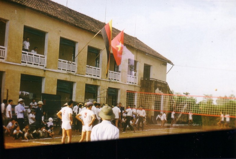 Anh hiem ve nha may gang thep o Thai Nguyen thap nien 1970-Hinh-5