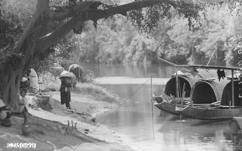 Ngam song An Cuu o Co do Hue thap nien 1920 qua loat anh hiem-Hinh-12