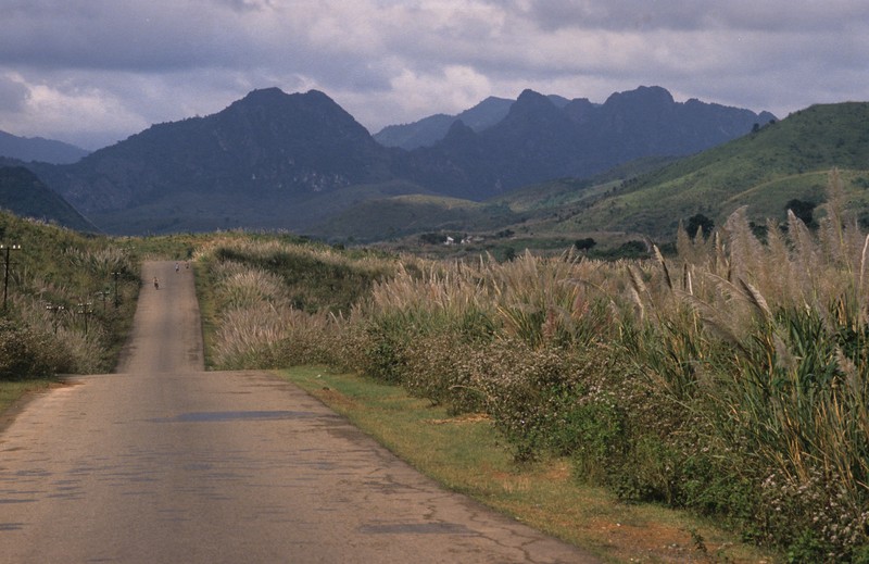 Loat anh dac biet ve manh dat Quang Tri nam 1989