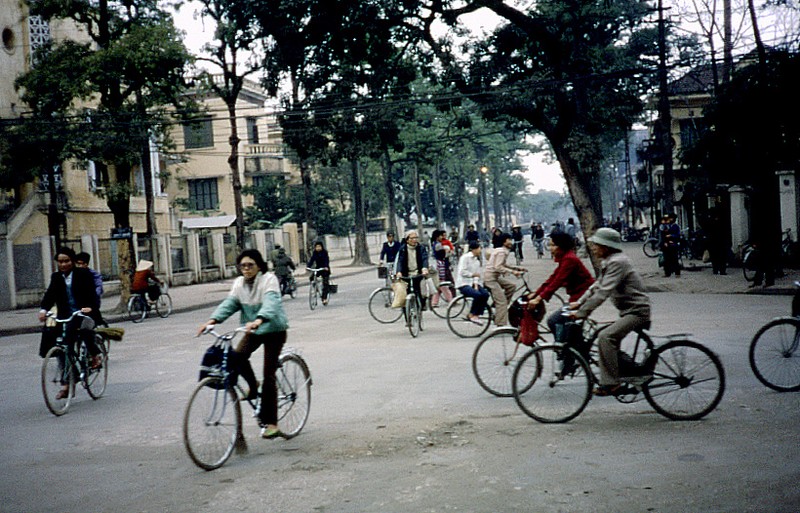 Ha Noi nam 1986 khong the nao quen qua loat anh hiem-Hinh-10