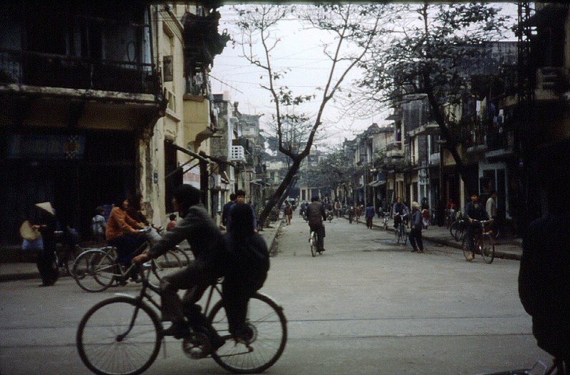 Ha Noi nam 1986 khong the nao quen qua loat anh hiem-Hinh-4