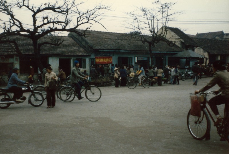 Hinh anh hiem cua cuoc song o Ha Noi nam 1986-Hinh-5