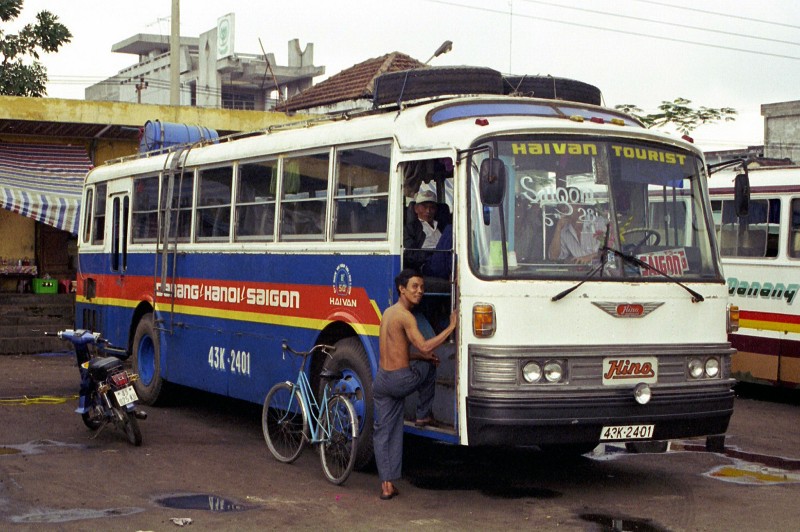 Chiem nguong nhung loai xe buyt ngang doc o Da Nang nam 1996