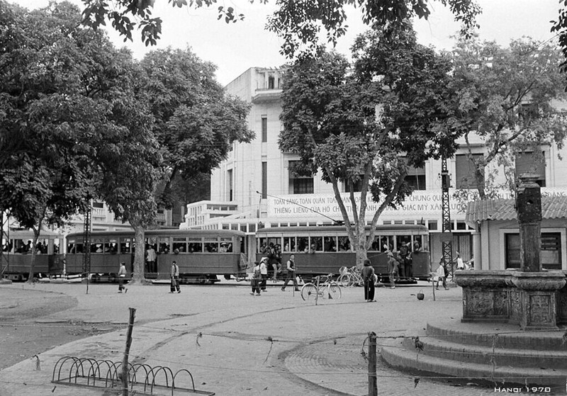 Nhung khoanh khac vo gia cuoc song o Ha Noi thap nien 70-Hinh-2