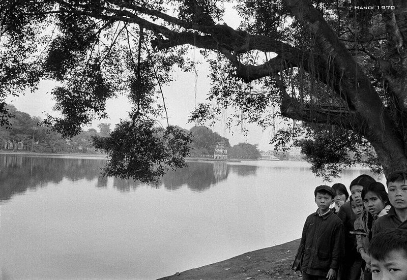 Nhung khoanh khac vo gia cuoc song o Ha Noi thap nien 70-Hinh-3