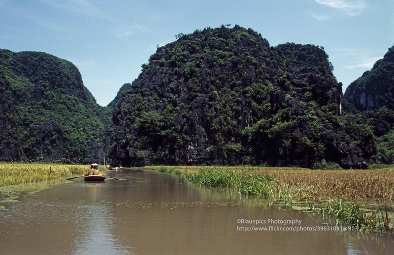 Khung canh tuoi dep cua Ninh Binh nam 1998 qua ong kinh Tay-Hinh-7