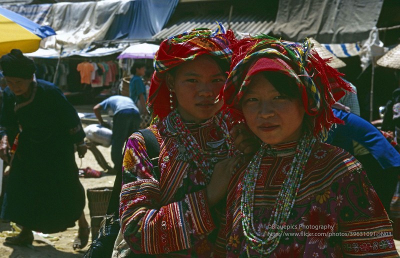 Loat anh khong the roi mat o Lao Cai nam 1998-Hinh-2