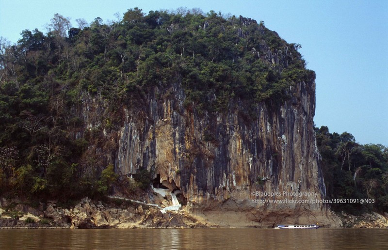 Co do Luang Prabang cua Lao nam 1996 dep co xua-Hinh-10