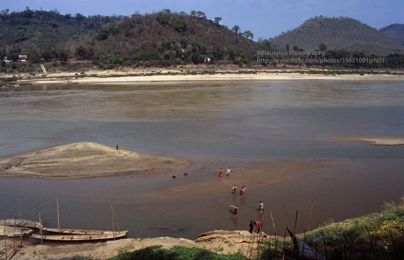 Co do Luang Prabang cua Lao nam 1996 dep co xua