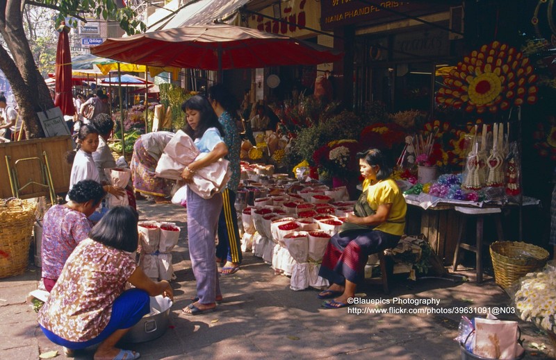 Loat anh song dong ve thanh pho Bangkok nam 1989-Hinh-9