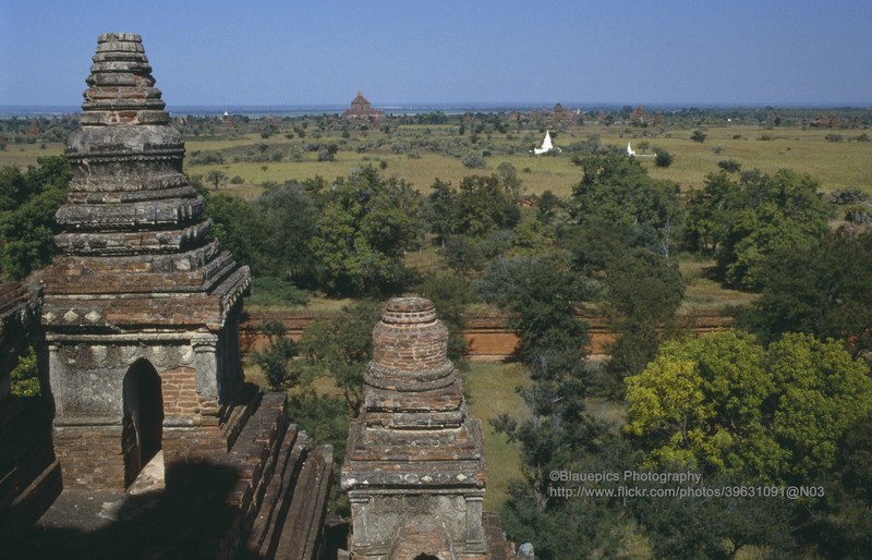 Kham pha thanh dia Bagan o Myanmar nam 1992-Hinh-5