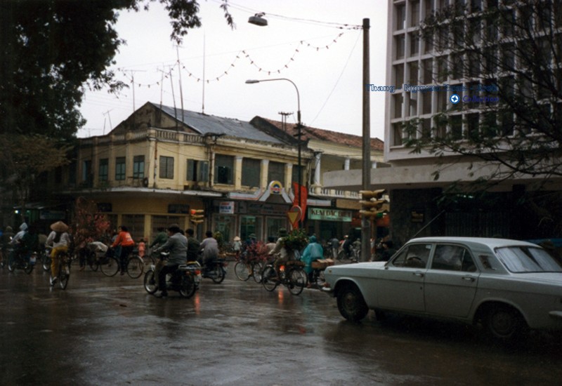 Loat anh quy ve thu do Ha Noi nam 1991-Hinh-6